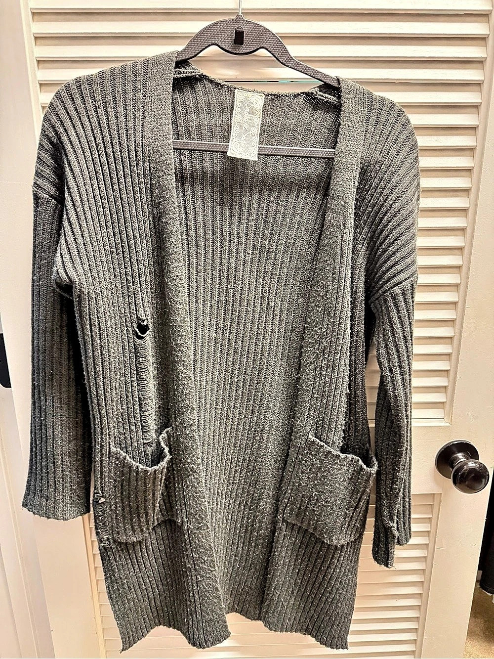 Sadie & Sage Gray Ribbed Cardigan